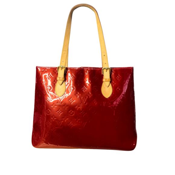 698. Louis Vuitton Red Vernis Leather Bag - Picture 1 of 11